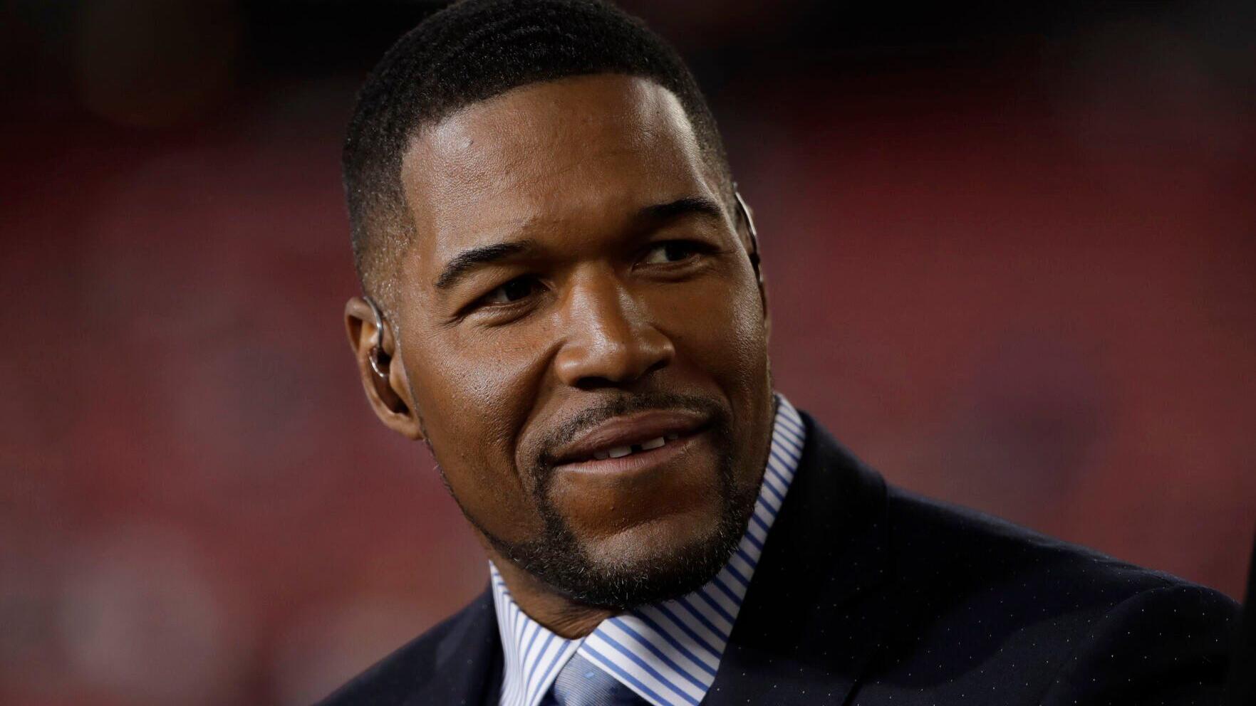 'Good Morning America' host, NFL great Michael Strahan going to space